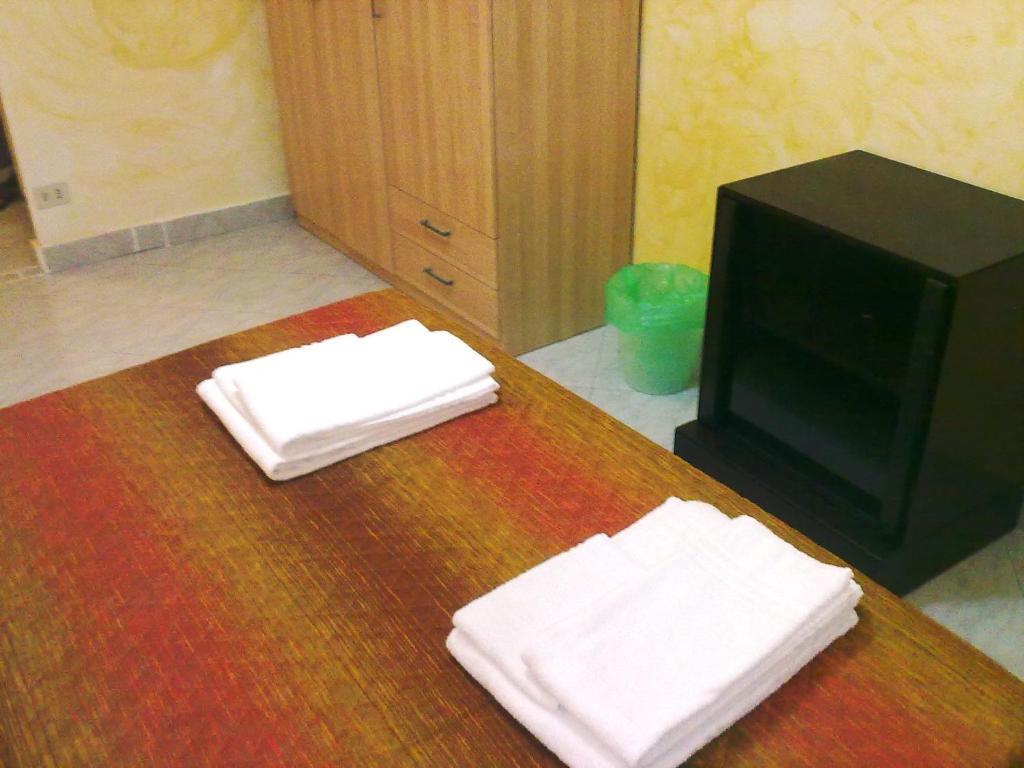 Gigi Holiday Rooms Rom Exterior foto