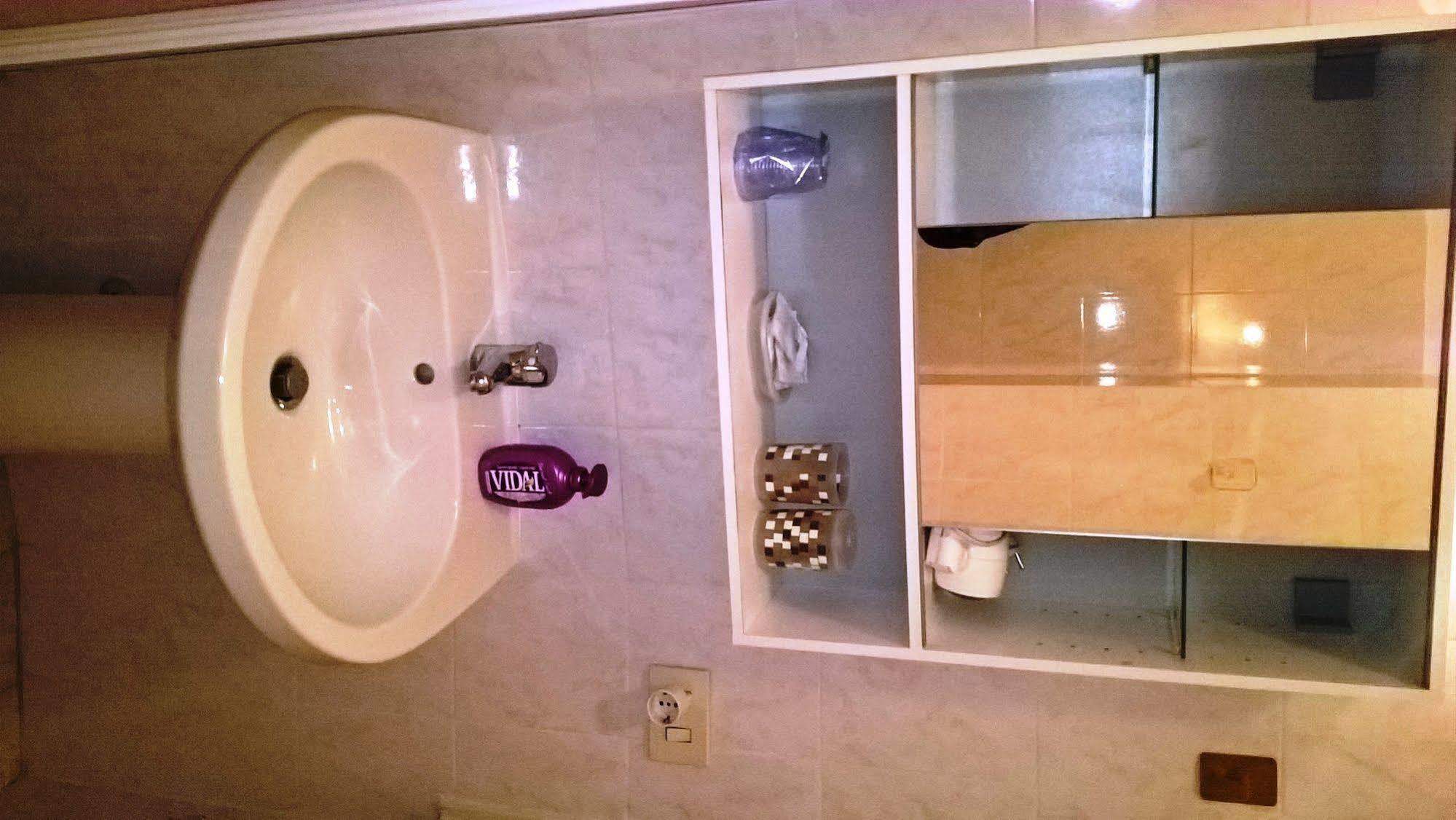 Gigi Holiday Rooms Rom Exterior foto