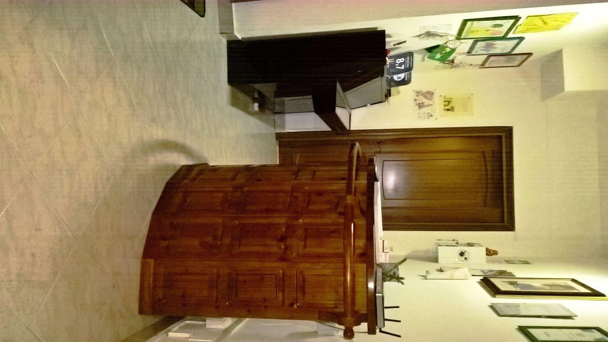 Gigi Holiday Rooms Rom Exterior foto