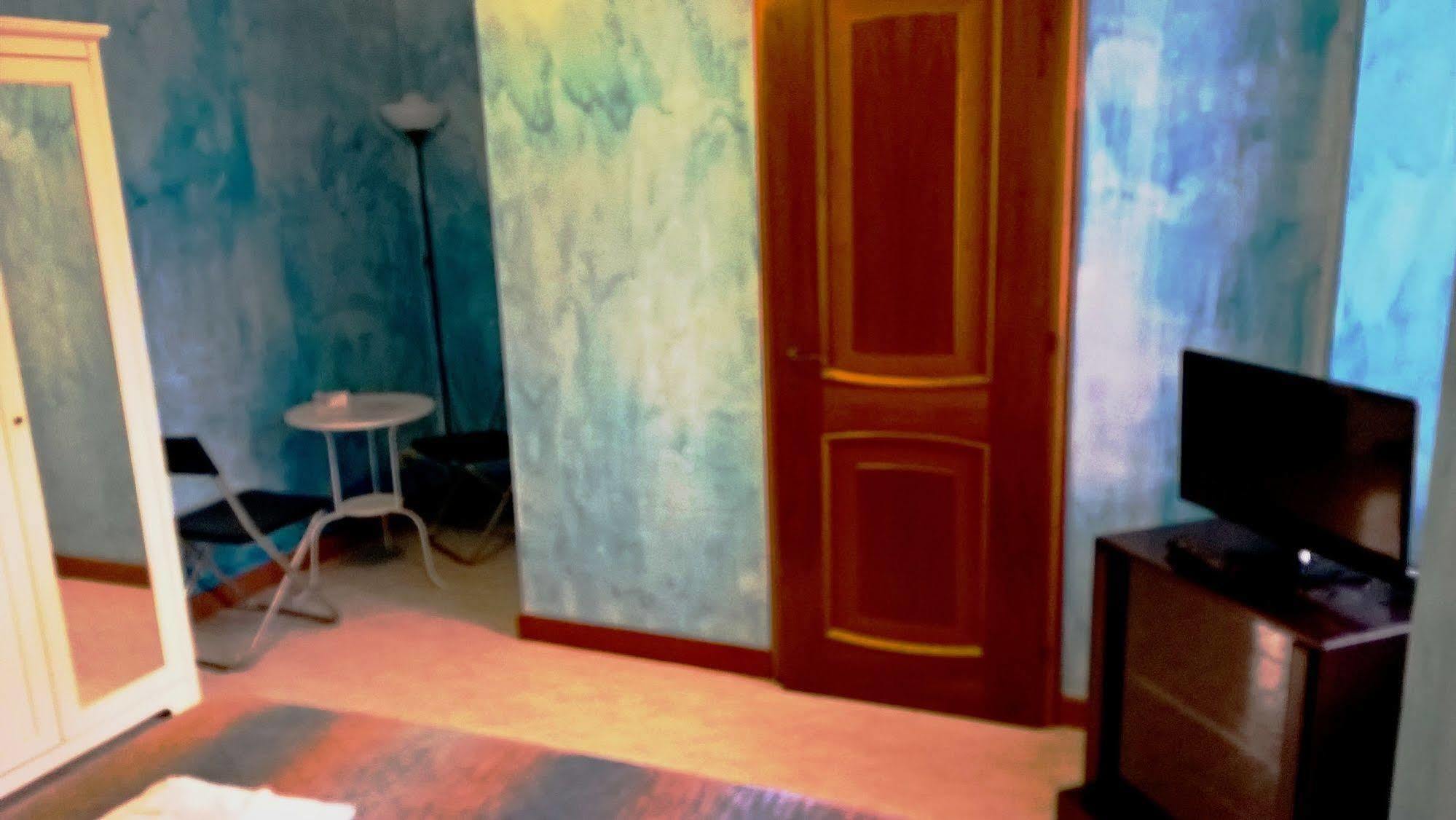 Gigi Holiday Rooms Rom Exterior foto
