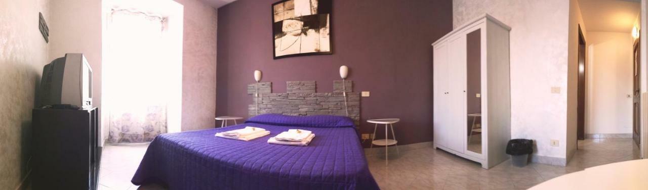 Gigi Holiday Rooms Rom Exterior foto